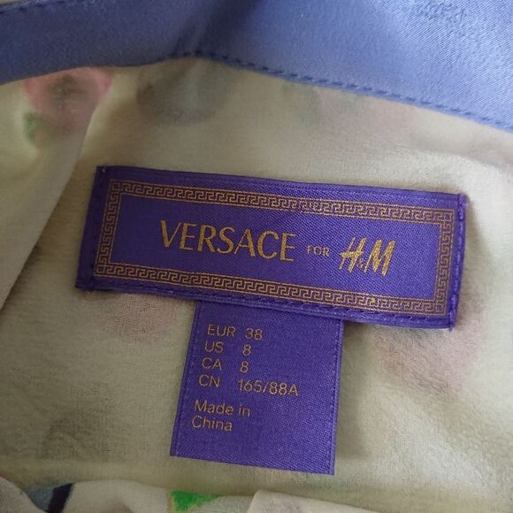 Versace x H&M colorful fruits top - Picture 3 of 12